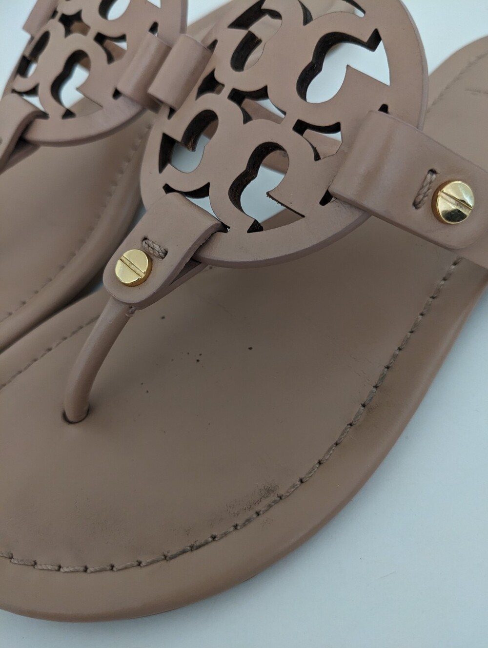 GUC! Tory Burch Miller Sandal In Beige/Tan Size 6 - Picture 16 of 16